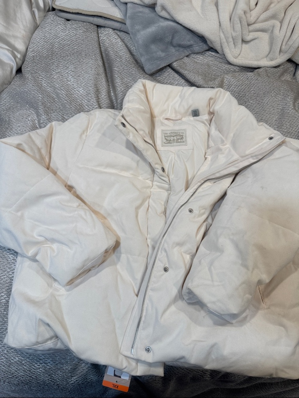 Levi's White Puffer Bomber Jacket